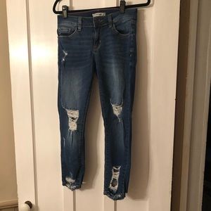 Women’s jeans